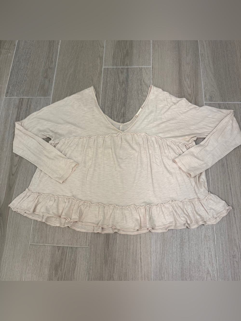 Altar'd State Ruffled Hem Long Sleeve Blouse 🤍